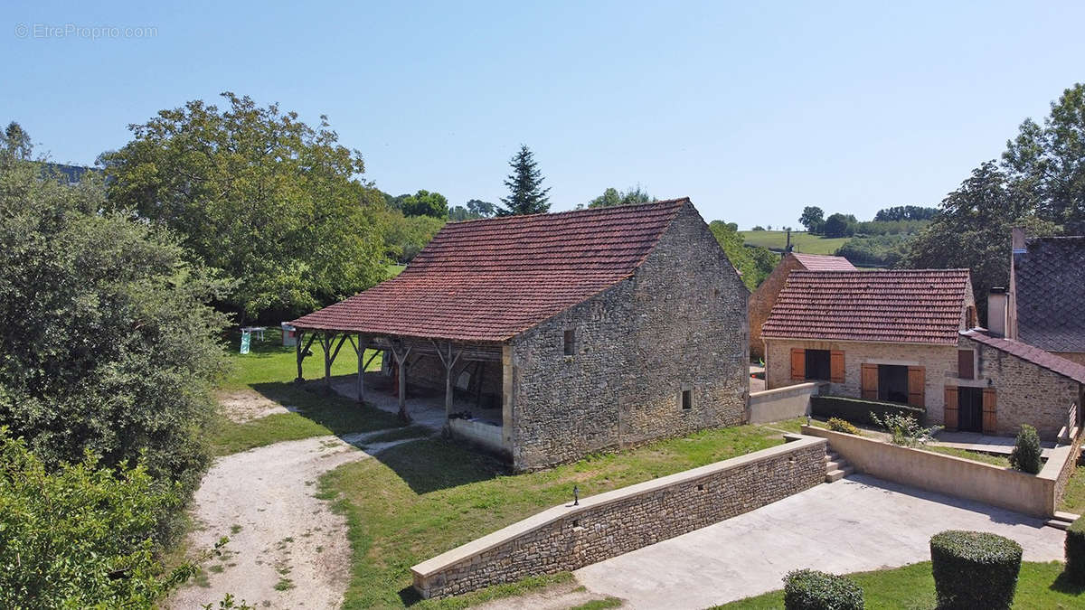 Maison à MARCILLAC-SAINT-QUENTIN