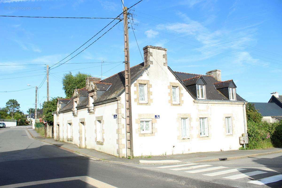 Maison à MOUSTOIR-REMUNGOL