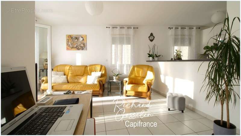 Appartement à FLORENSAC