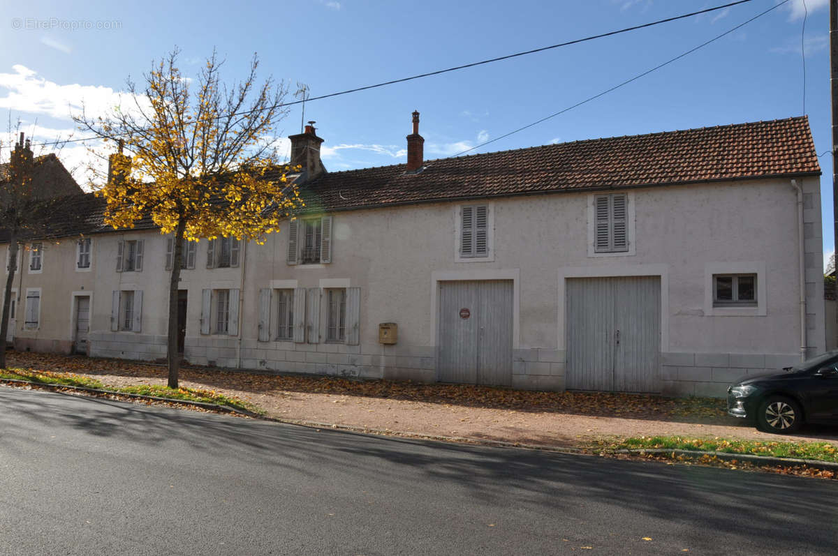 Maison à LAPALISSE