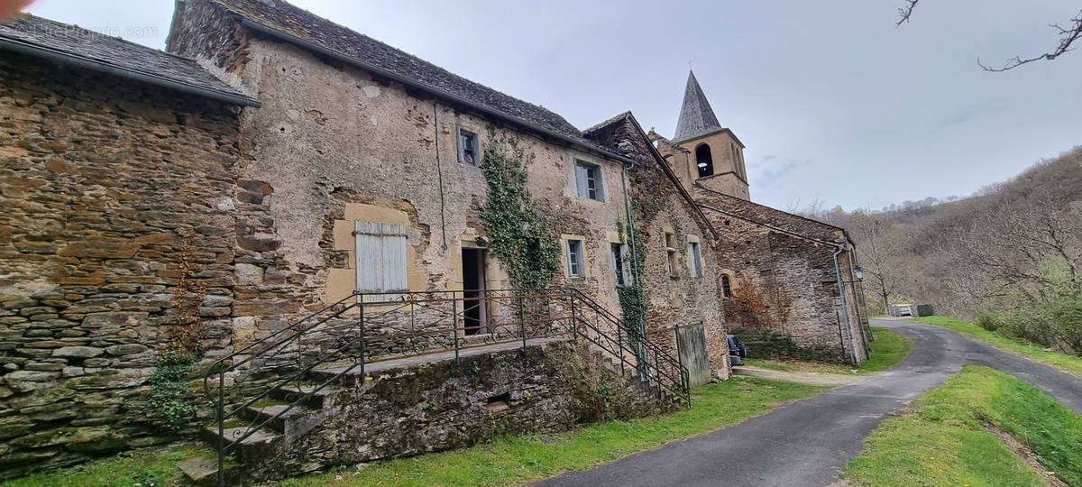 Maison à CASTELNAU-DE-MANDAILLES