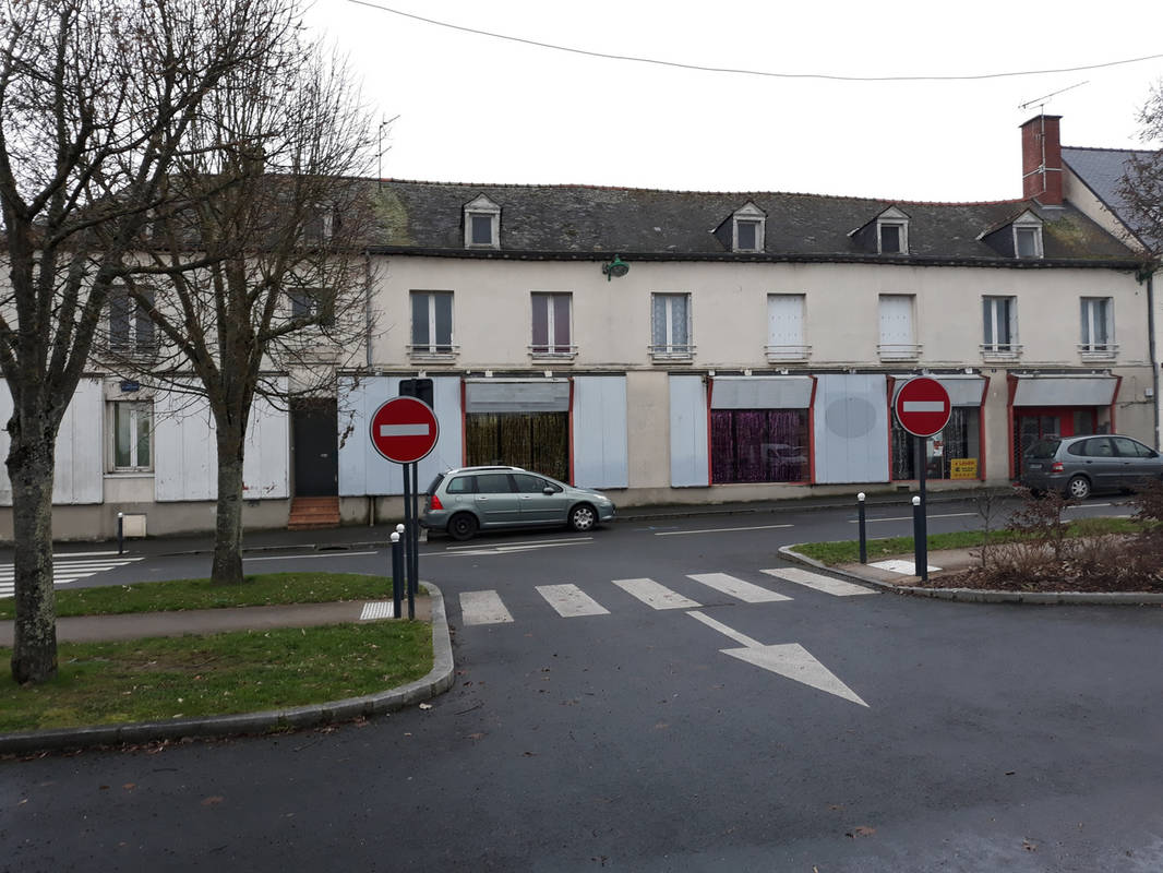 Commerce à LA GUERCHE-DE-BRETAGNE