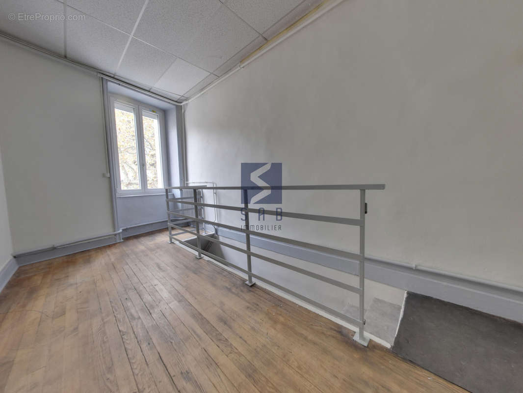 Appartement à PRIVAS