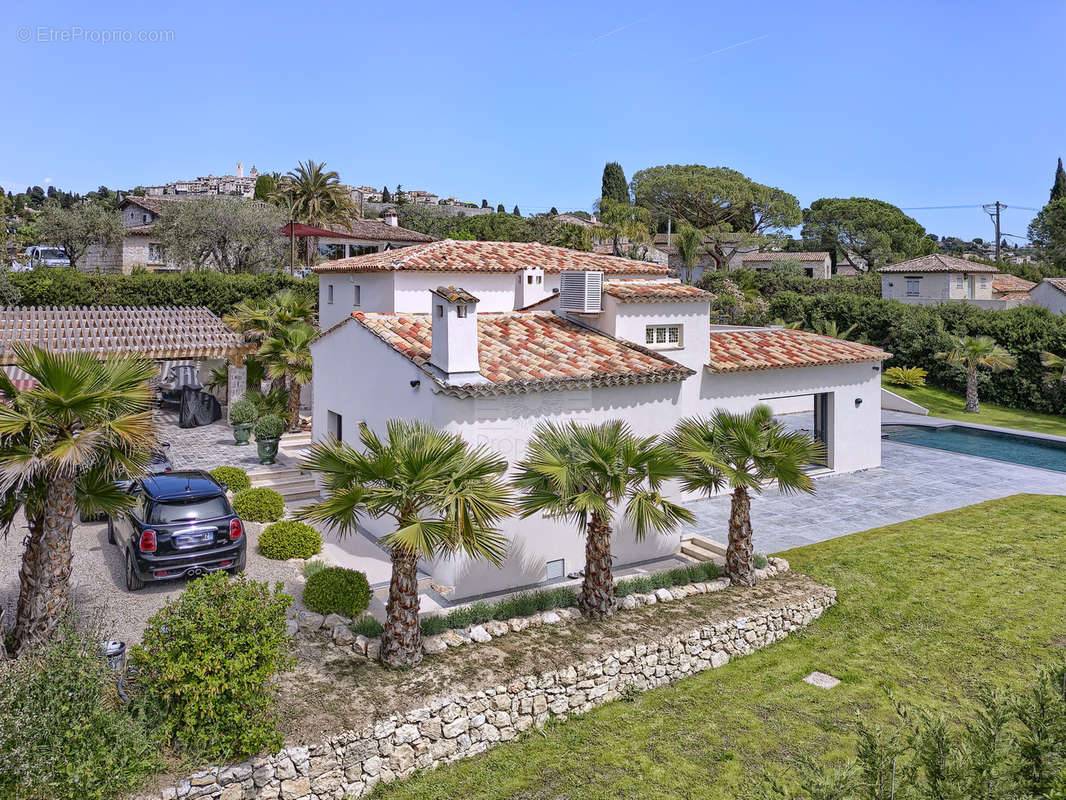 Maison à LA COLLE-SUR-LOUP