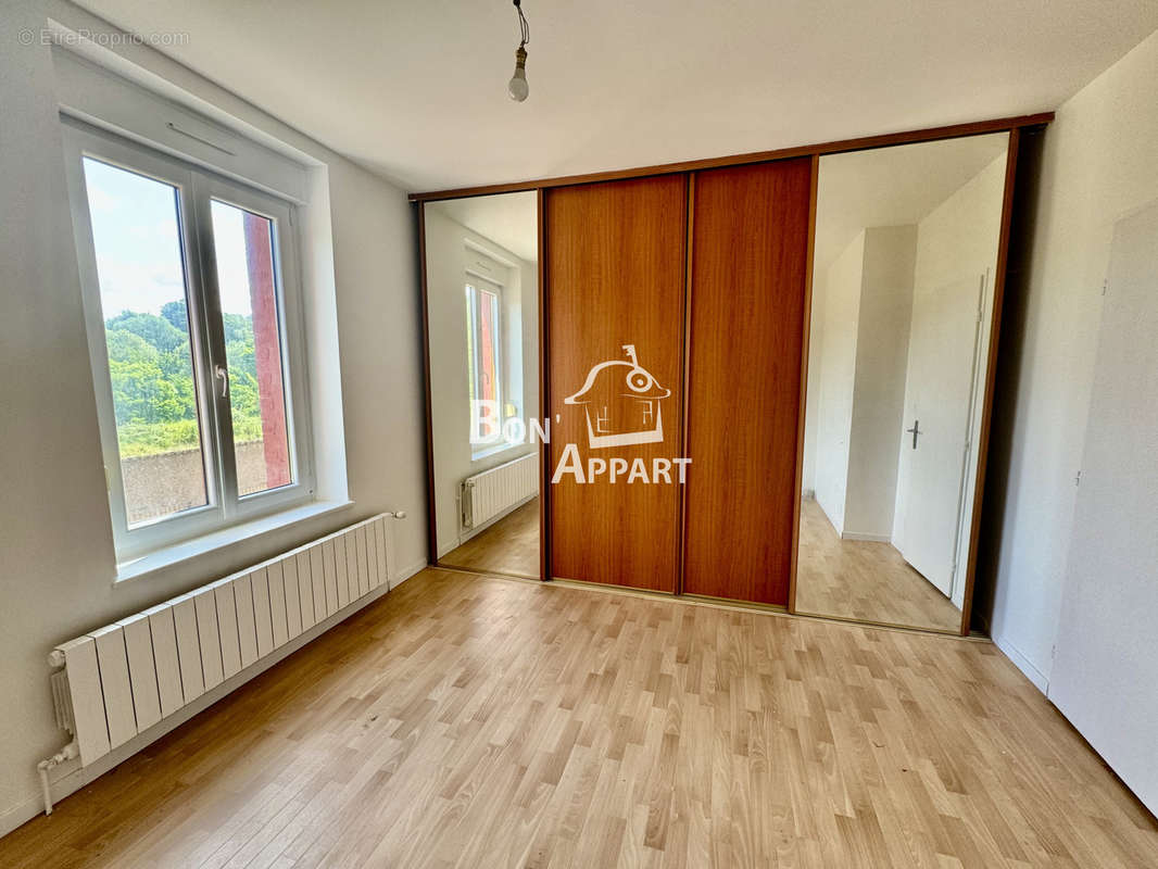 Appartement à AUBOUE