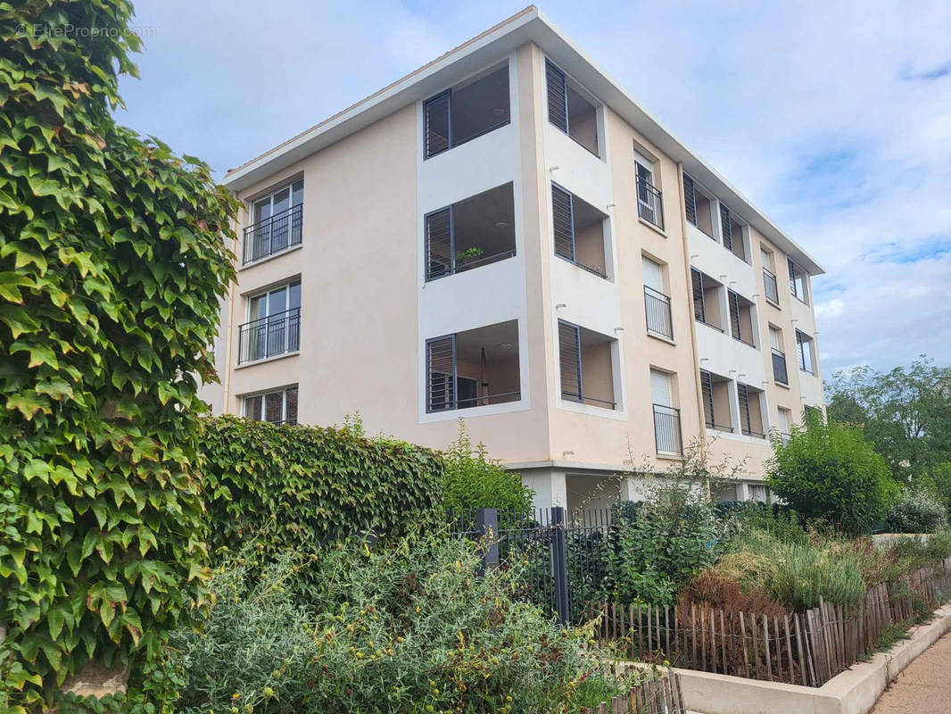 Appartement à CHATEAURENARD