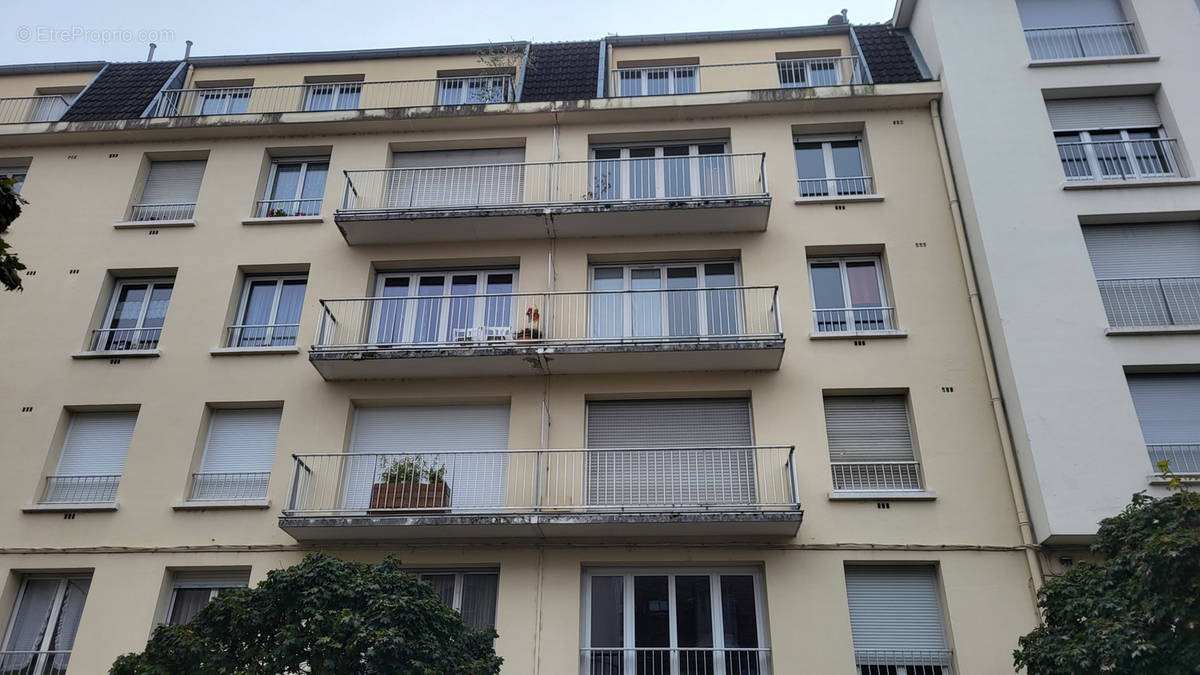 Appartement à LONS-LE-SAUNIER