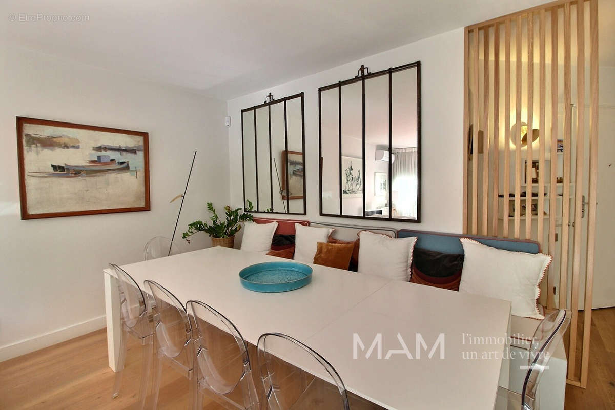 Appartement à MARSEILLE-8E