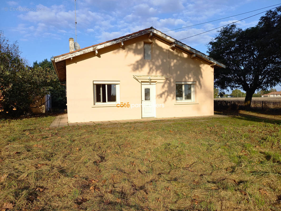 Maison à CASTELSARRASIN