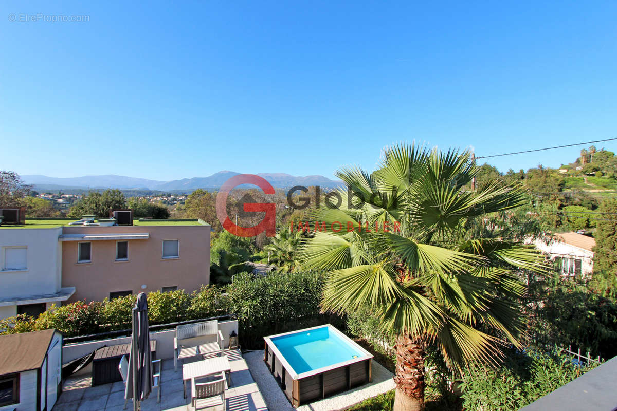 Maison à CAGNES-SUR-MER