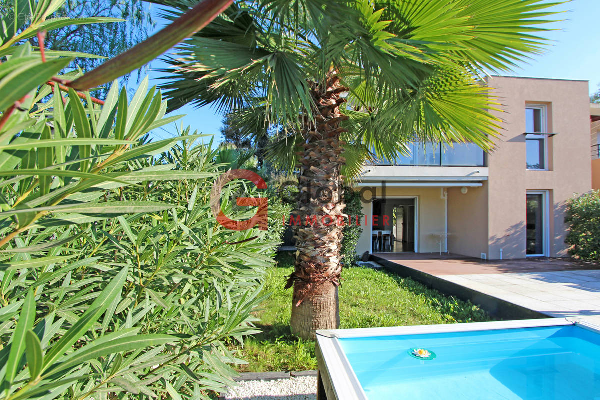 Maison à CAGNES-SUR-MER