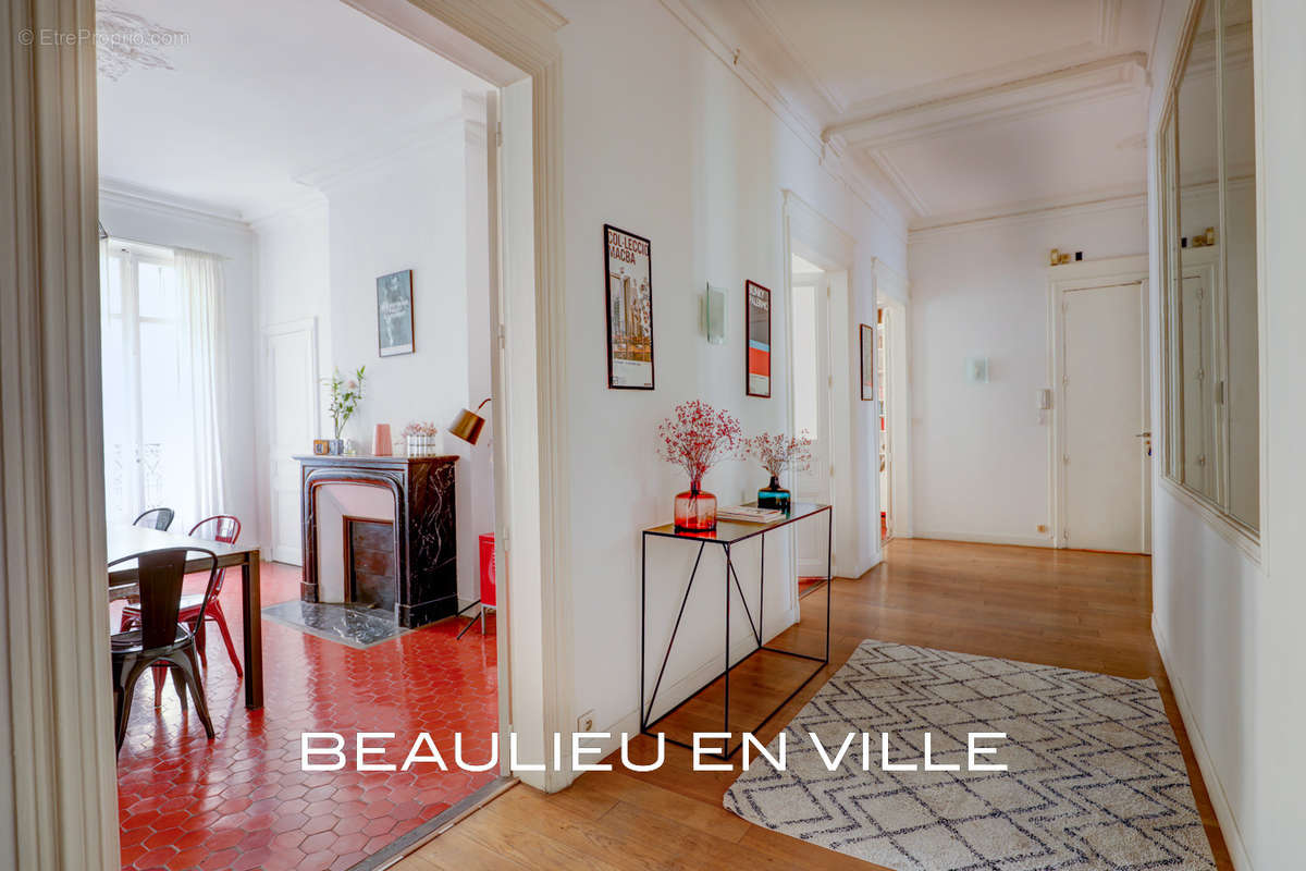 Appartement à MARSEILLE-6E