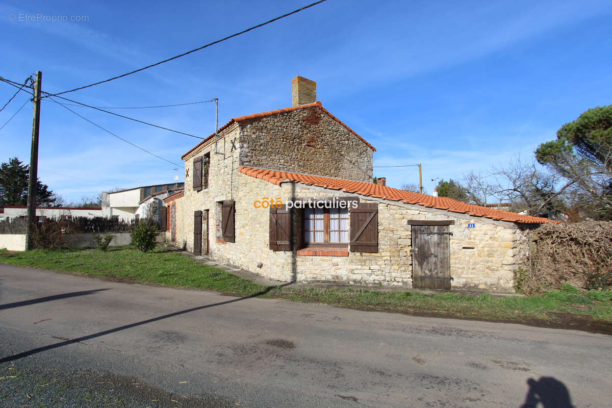 Maison à SAINT-VINCENT-SUR-JARD