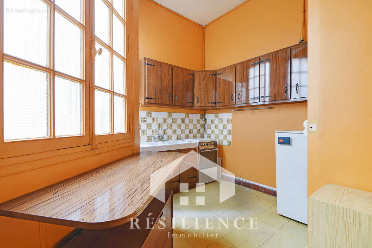 Appartement à PARIS-11E