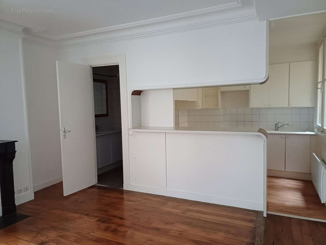 Appartement à PARIS-6E