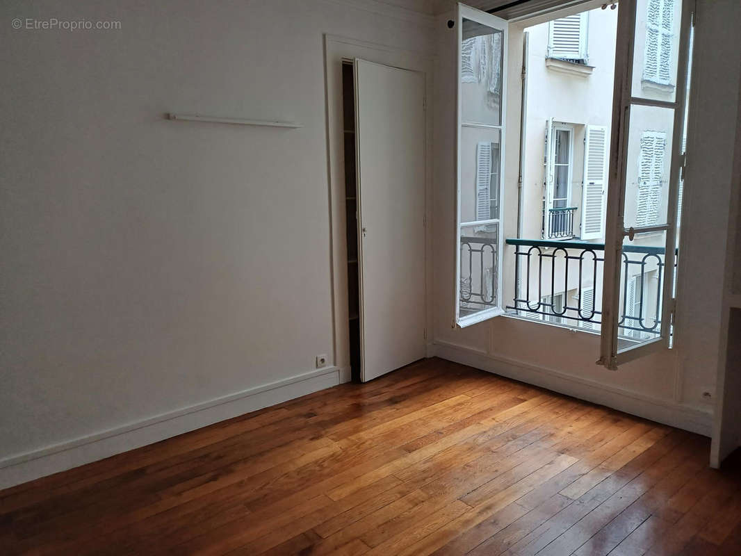 Appartement à PARIS-6E