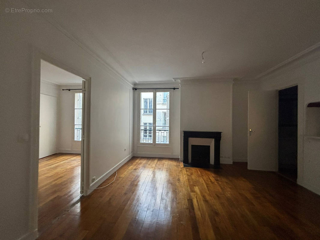 Appartement à PARIS-6E