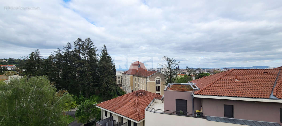 Appartement à CHAMALIERES