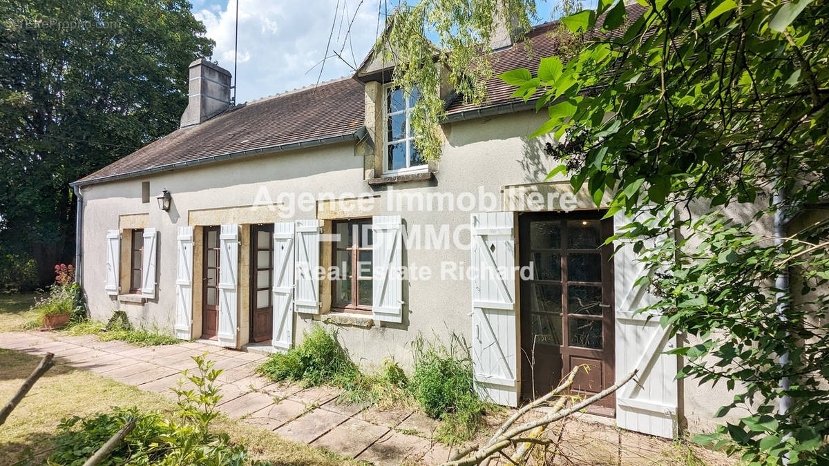 Maison à BEAUMONT-DU-GATINAIS