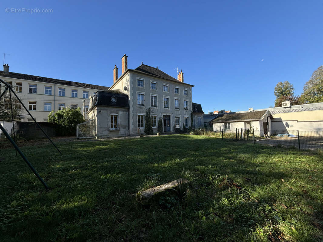 Maison à CHATILLON-SUR-SEINE