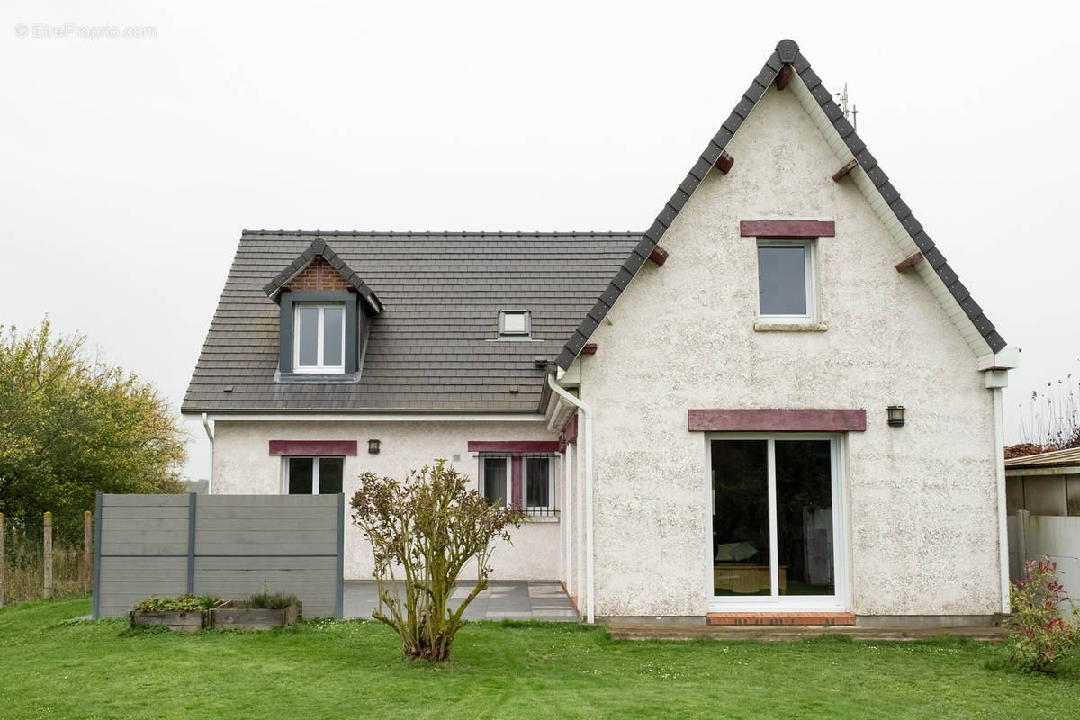 Maison à REVELLES