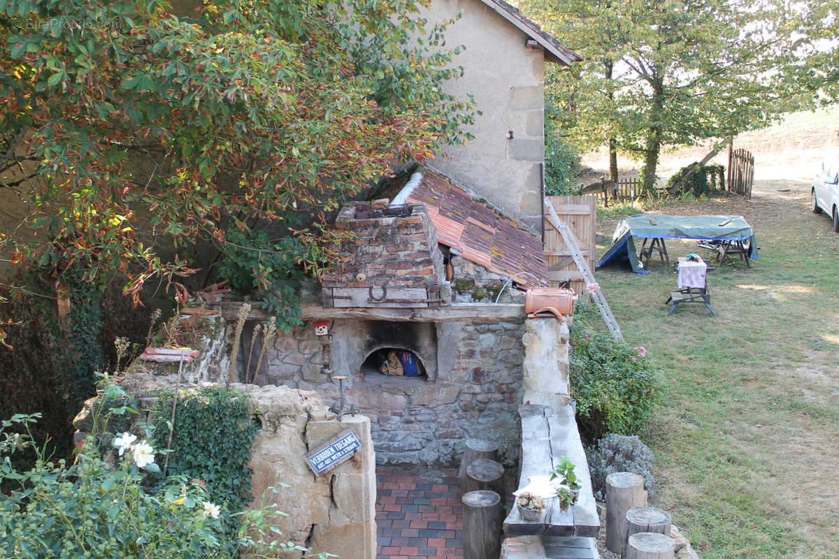 Maison à LOUROUX-BOURBONNAIS