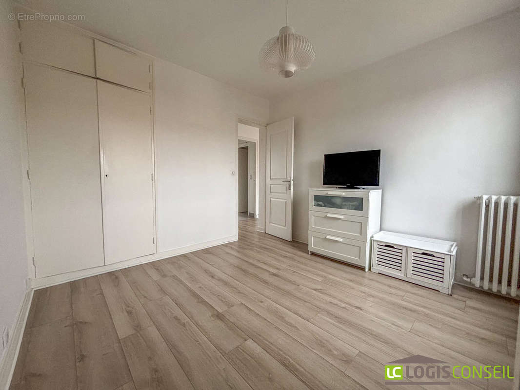 Appartement à CHATILLON