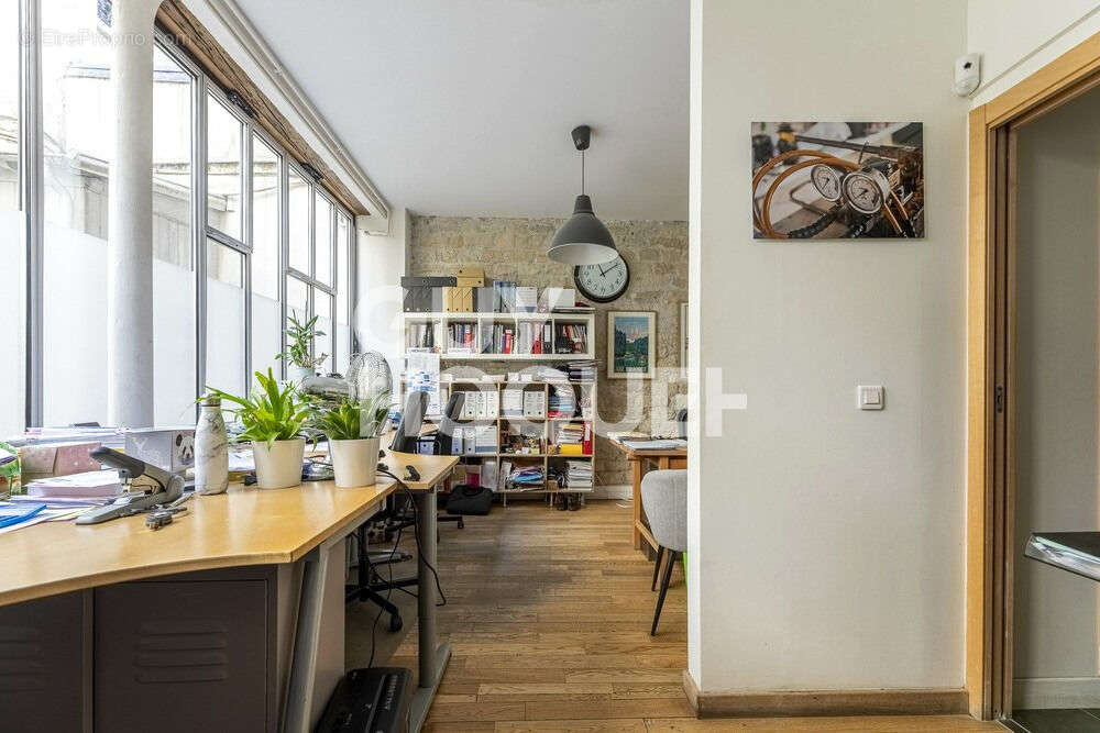 Appartement à PARIS-9E