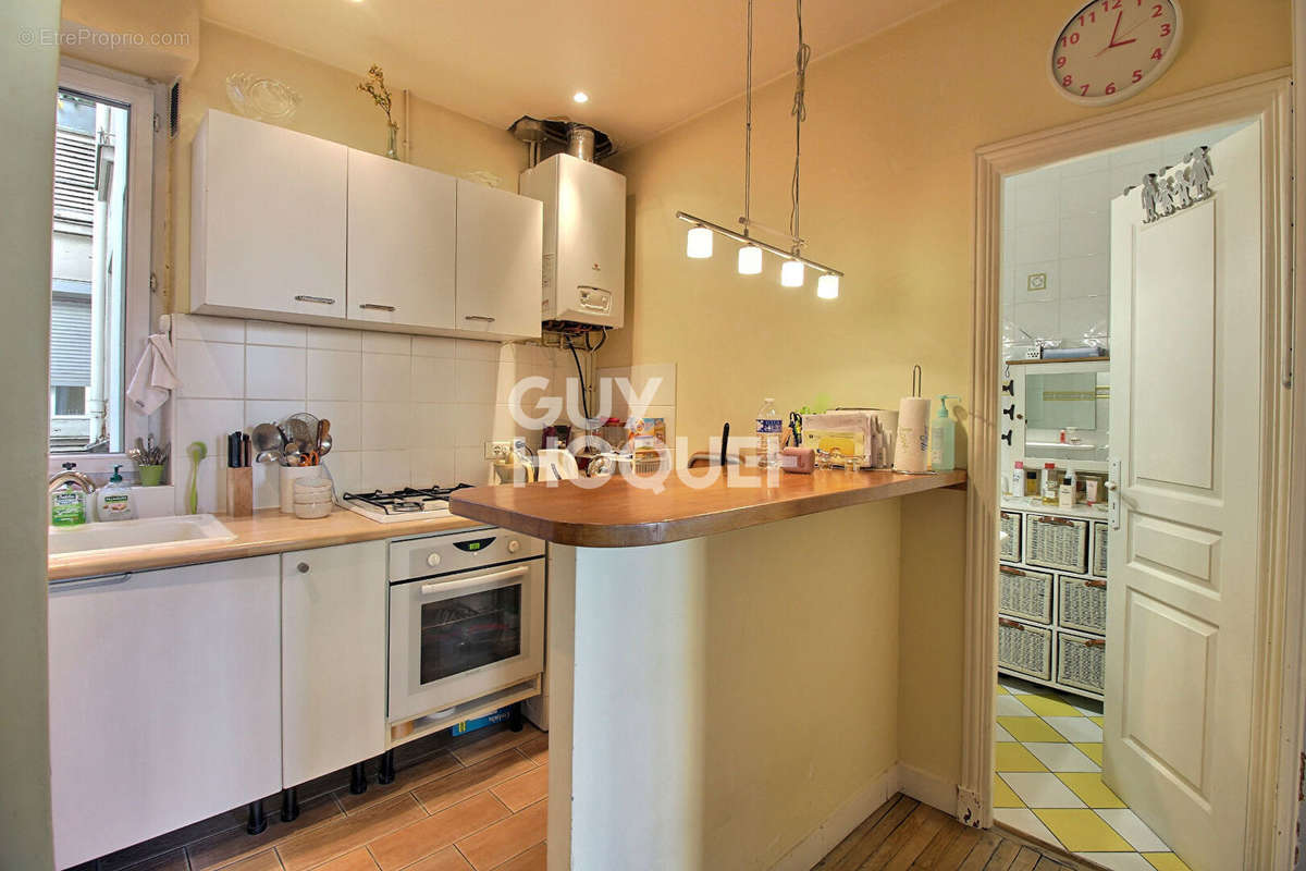 Appartement à PARIS-11E