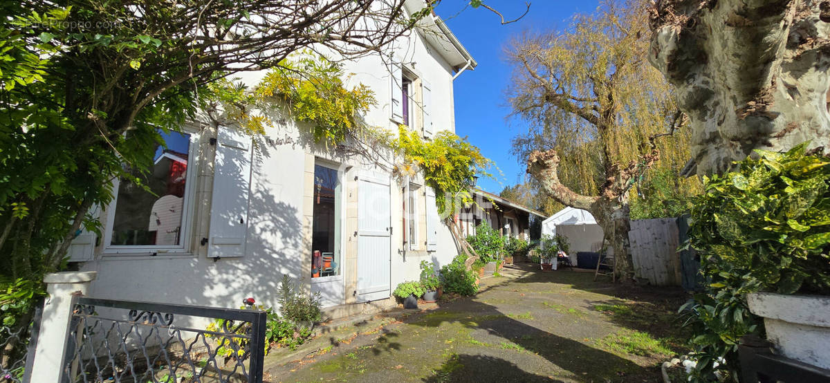 Maison à RIVIERE-SAAS-ET-GOURBY