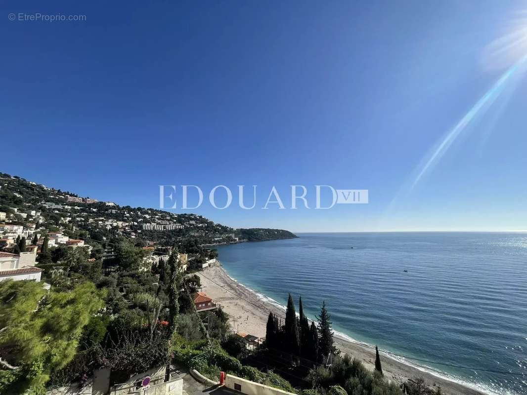 Appartement à ROQUEBRUNE-CAP-MARTIN