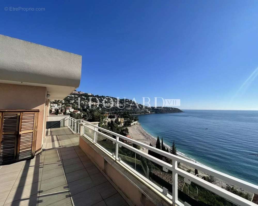 Appartement à ROQUEBRUNE-CAP-MARTIN