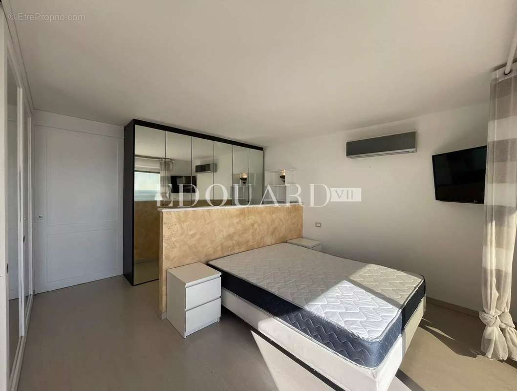 Appartement à ROQUEBRUNE-CAP-MARTIN