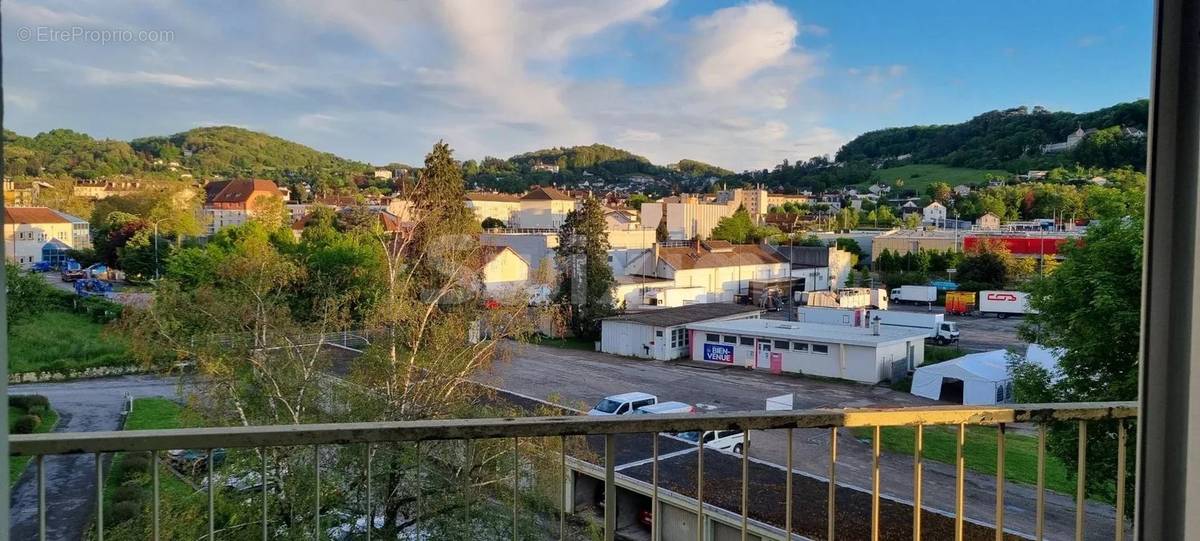 Appartement à LONS-LE-SAUNIER