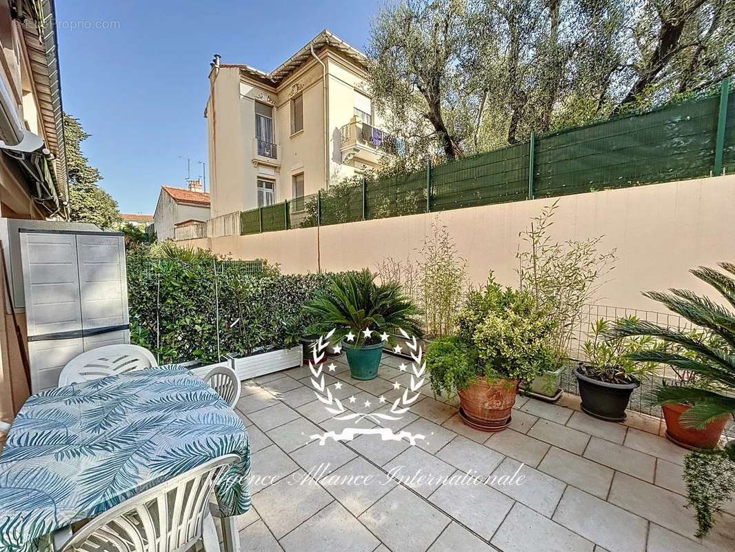 Appartement à CANNES