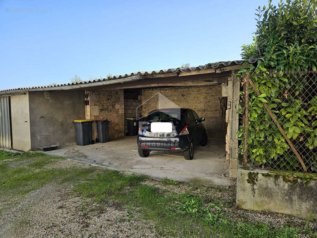 Maison à COGNAC