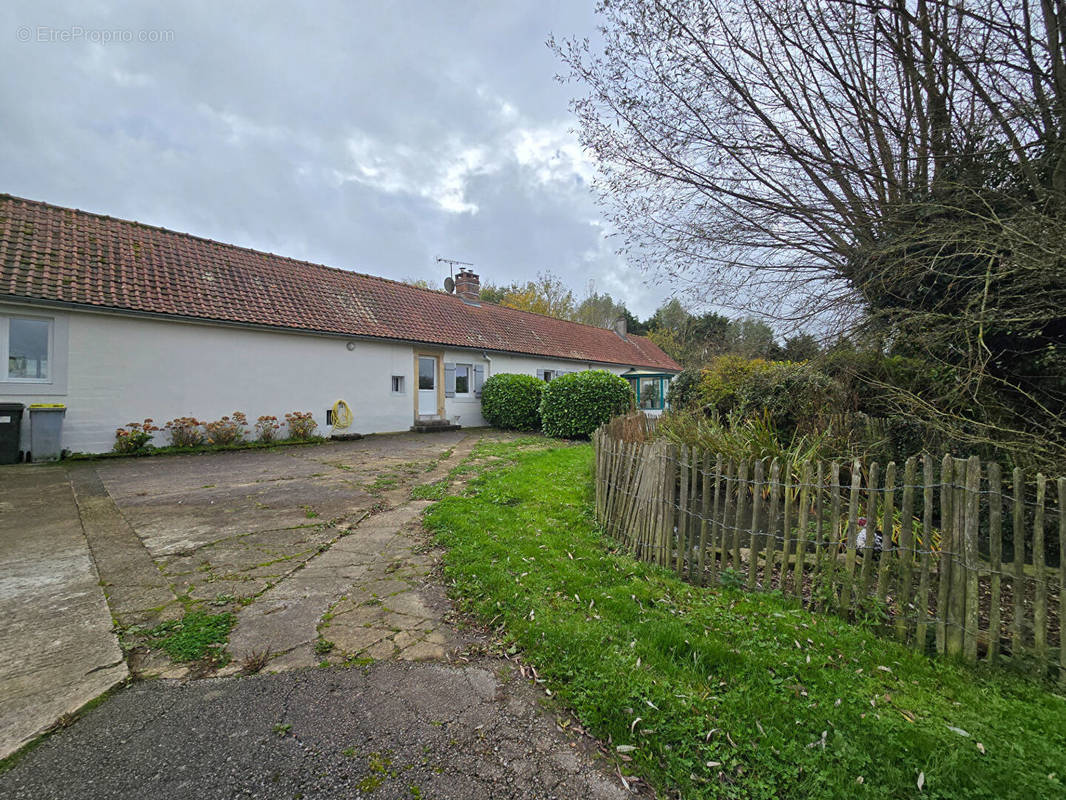 Maison à BELLE-ET-HOULLEFORT