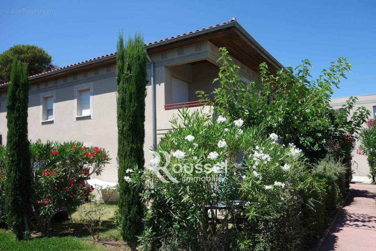 Appartement à POUSSAN