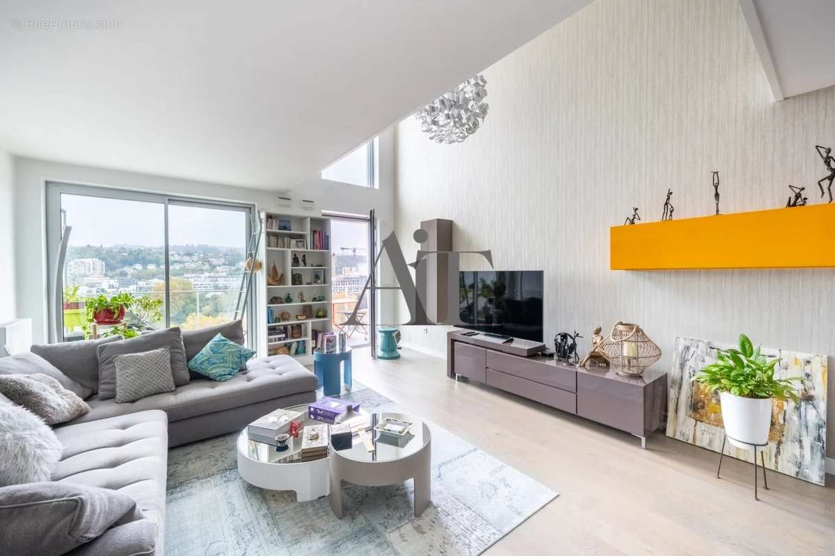 Appartement à BOULOGNE-BILLANCOURT