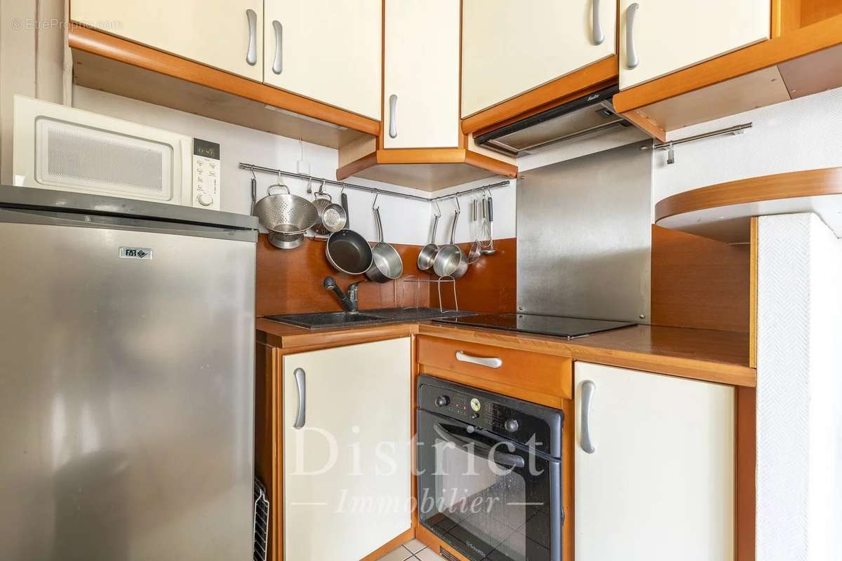 Appartement à PARIS-7E