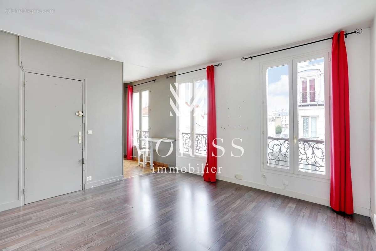 Appartement à PARIS-17E