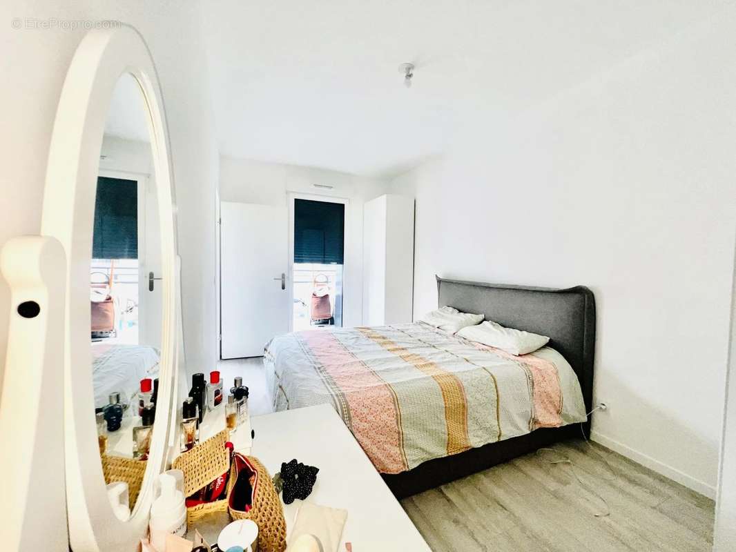 Appartement à COLOMBES