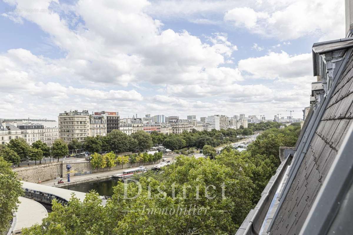 Appartement à PARIS-4E