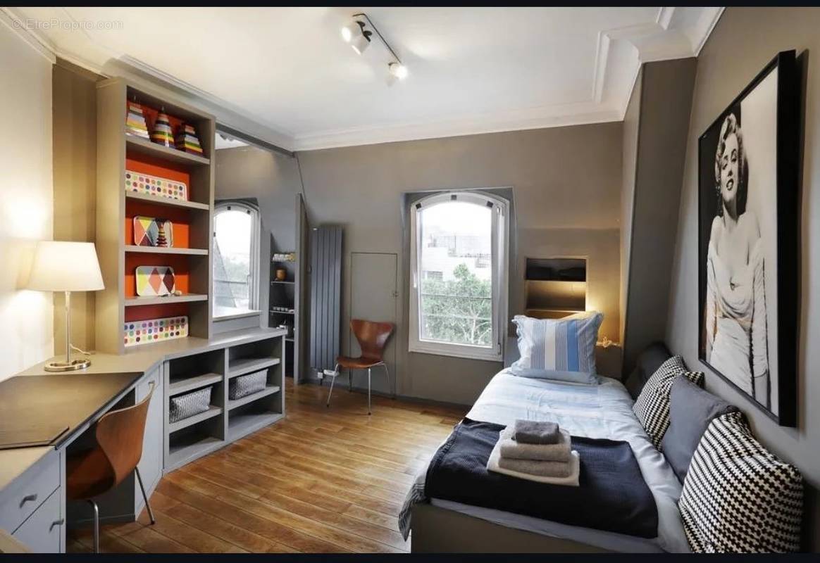 Appartement à PARIS-4E