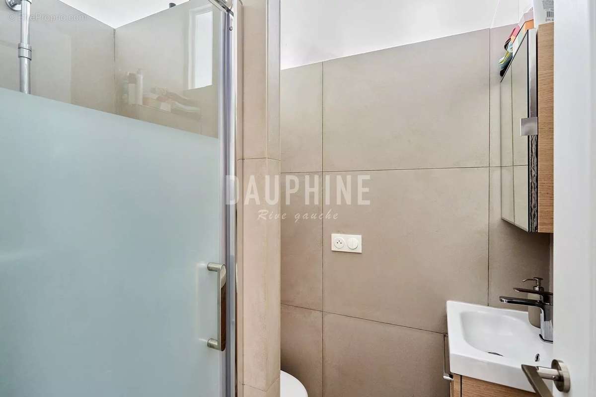 Appartement à PARIS-7E