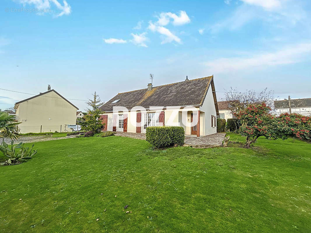 Maison à SAINT-PAIR-SUR-MER