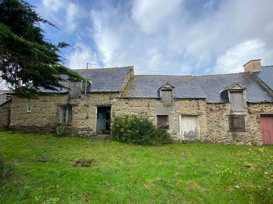 Maison à SAINT-RIEUL