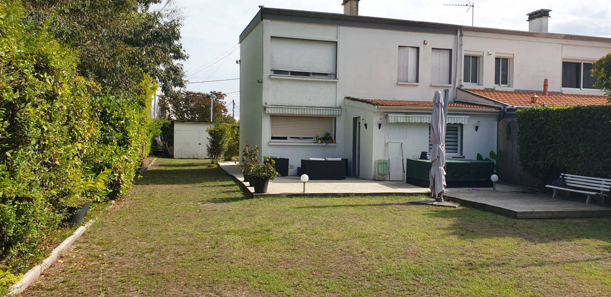 Maison à PESSAC