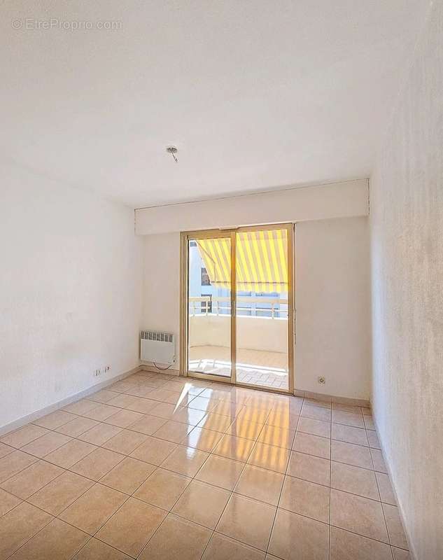 Appartement à CAGNES-SUR-MER