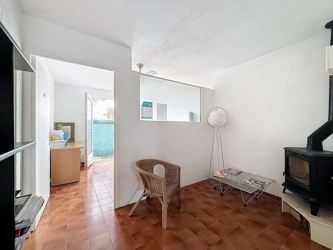 Appartement à VILLENEUVE-LOUBET